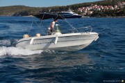 Fisher 17 60HP - 9